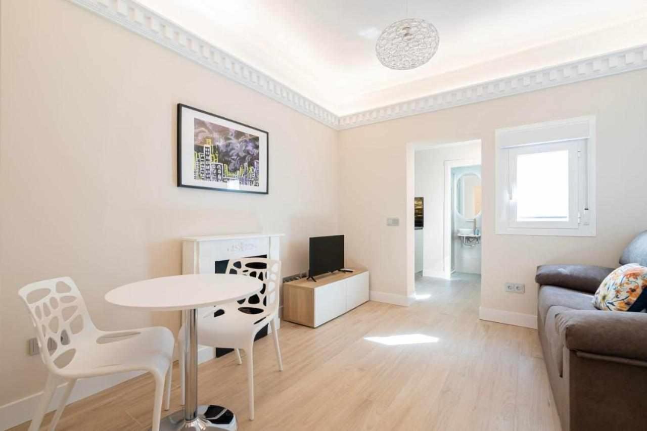 Nuevo Bien Comunicado 1 Dormitorio Madrid Exterior foto